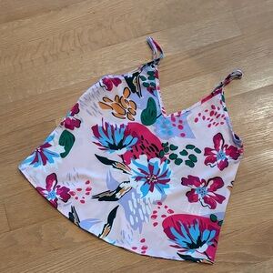 SHEIN nwot small floral tank